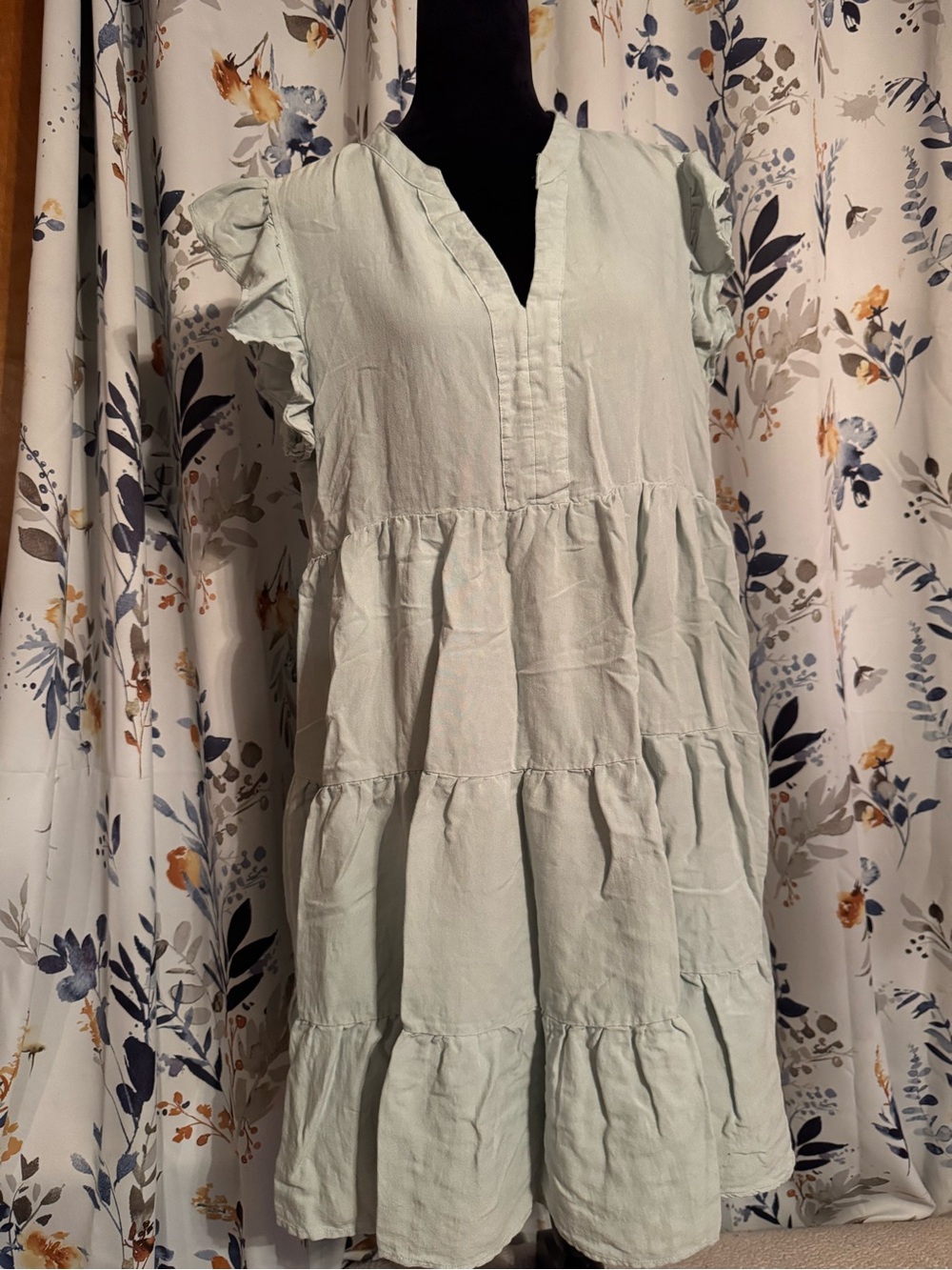 entro Light Sage Tiered Ruffle Mini Dress Size XL B7